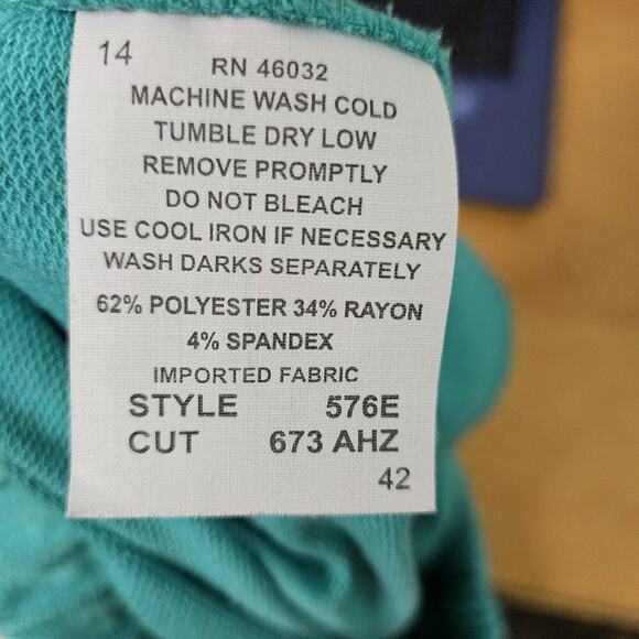 Links Womens 2pc Capri Set Green White Pull On Stretch Pockets Soft Knit Sz S - Picture 14 of 16